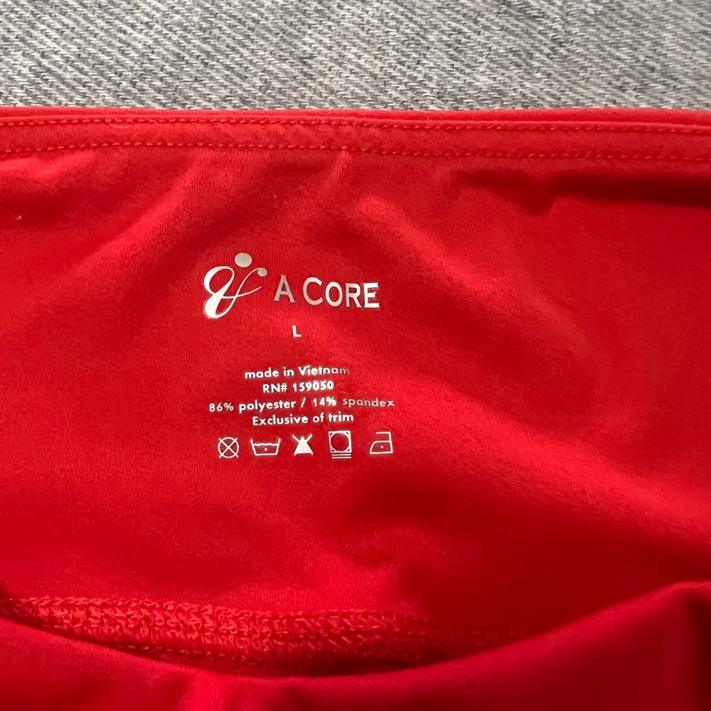 A Core Red Leggings Size L